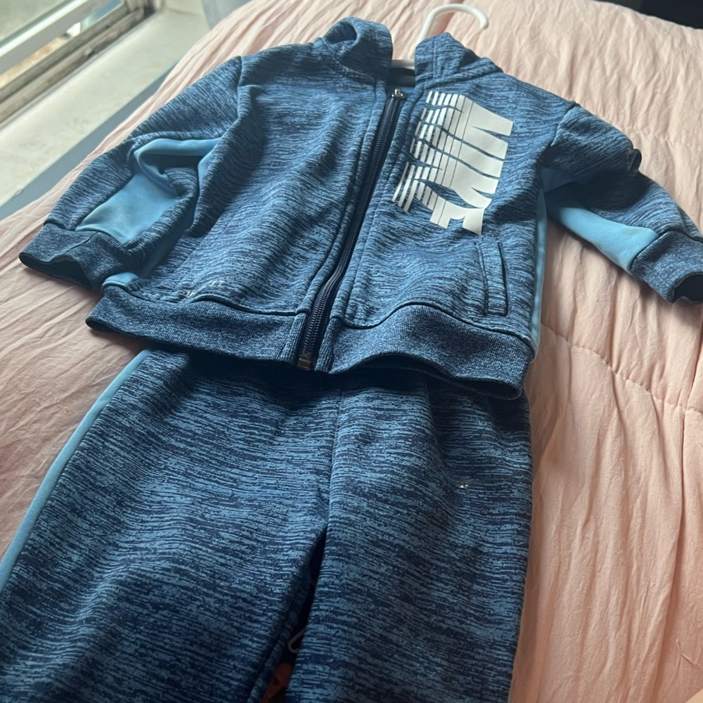 Adorable Nike set